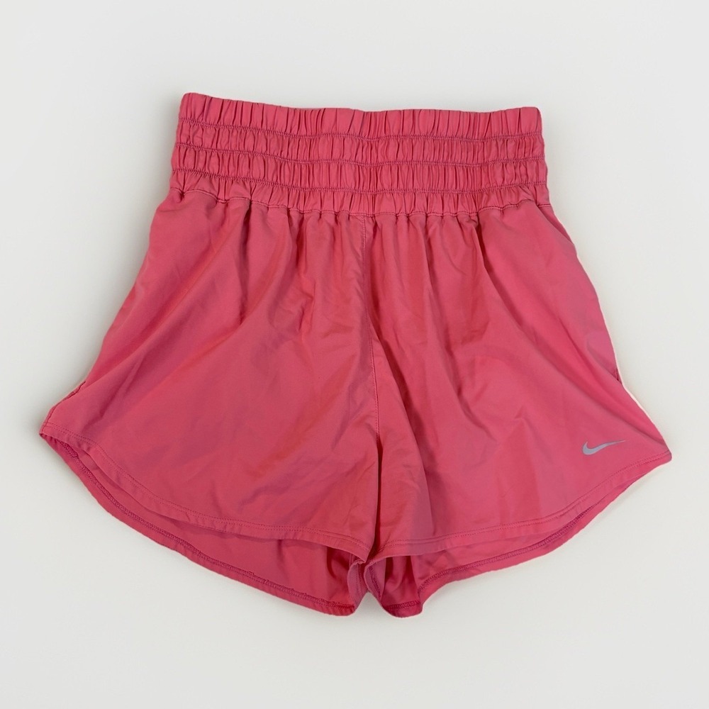 Nike women’s dri-fit one ultra high-waisted 3" shorts